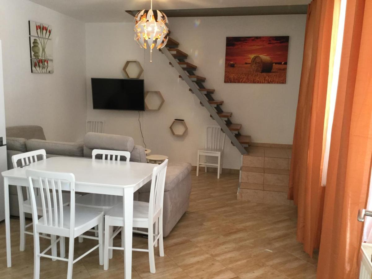 Judia Apartment ลิโตมิเชล ภายนอก รูปภาพ