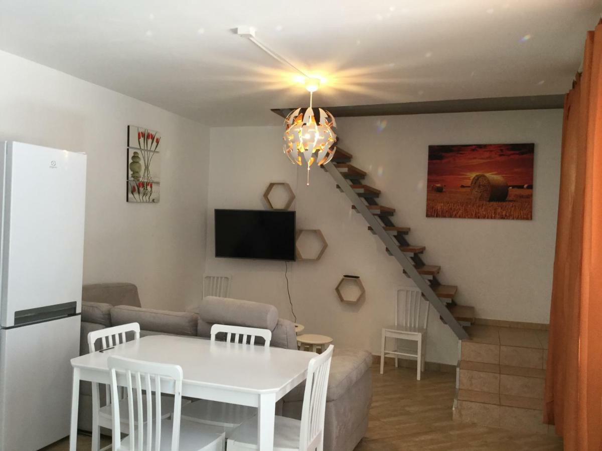 Judia Apartment ลิโตมิเชล ภายนอก รูปภาพ