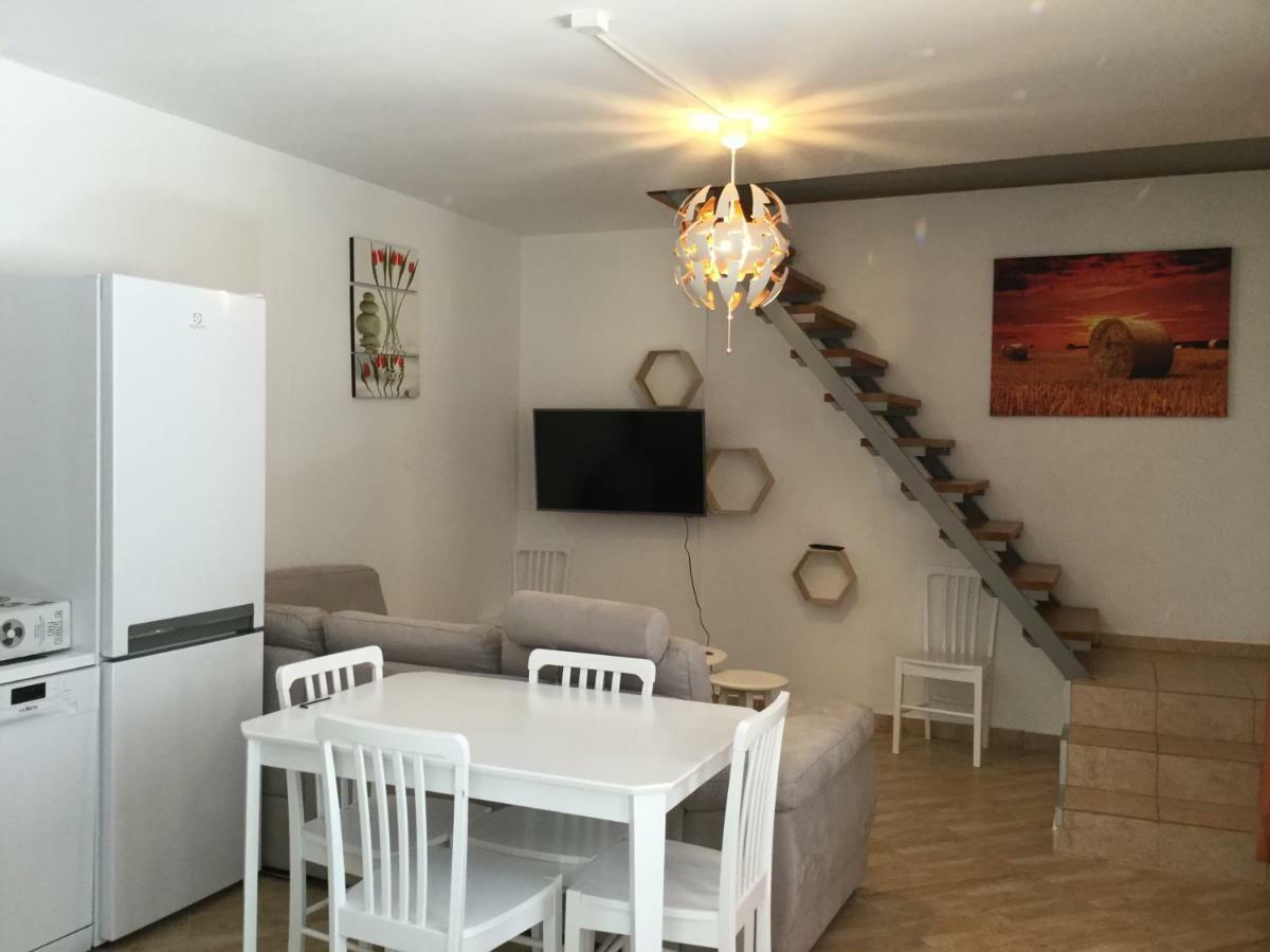 Judia Apartment ลิโตมิเชล ภายนอก รูปภาพ